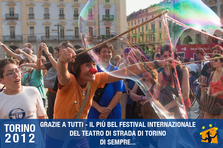 Festival internazionale del teatro di strada di Torino.